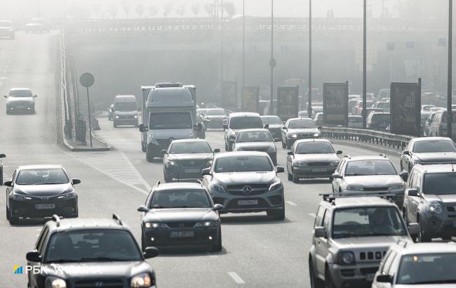 Українським автомобілістам нагадали правила їзди біля шкіл та дитсадків