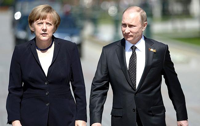 Меркель обсудила с Путиным ситуацию в Сирии