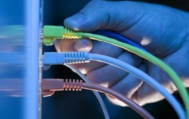 Более 60% украинцев ежедневно пользуются Интернетом