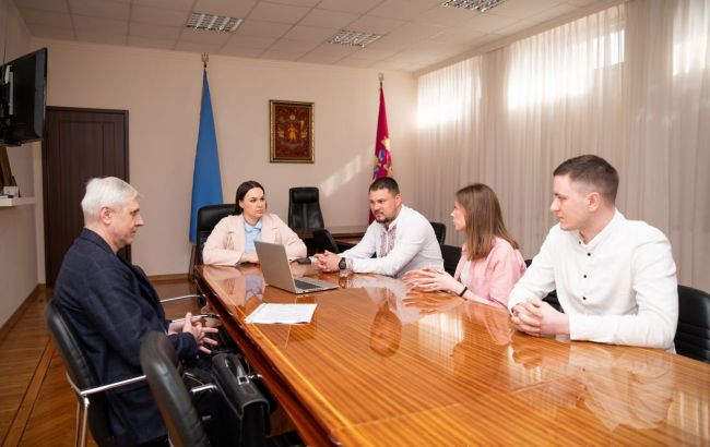 ООН спільно з "Метінвестом" створить центри психологічної реабілітації для  постраждалих на війні 