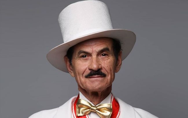 Молодша на півстоліття: 89-річний Чапкіс закрутив роман з з молодою жінкою