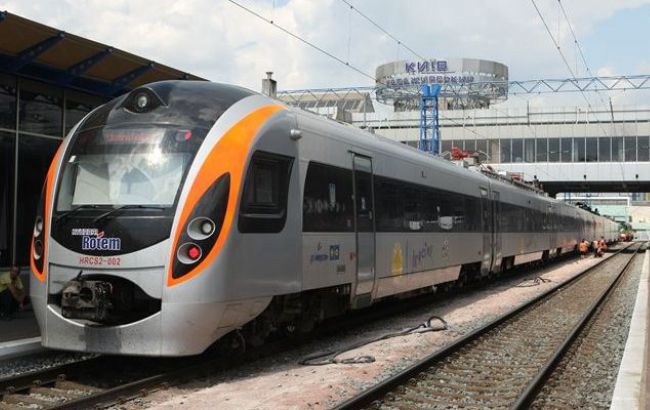 У поїздах Інтерсіті і Інтерсіті+ до кінця серпня запустять Wi-Fi