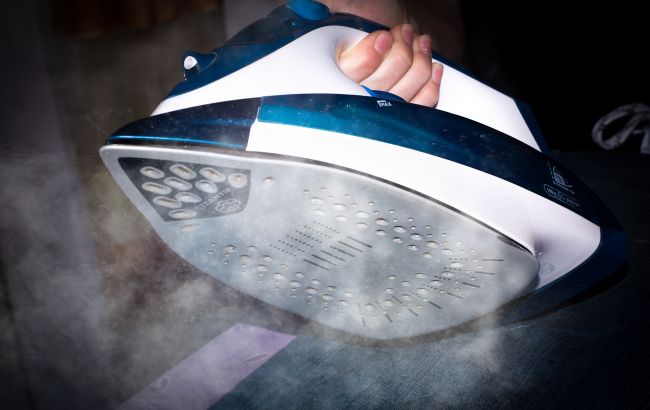 Как правильно почистить утюг: названы проверенные способы