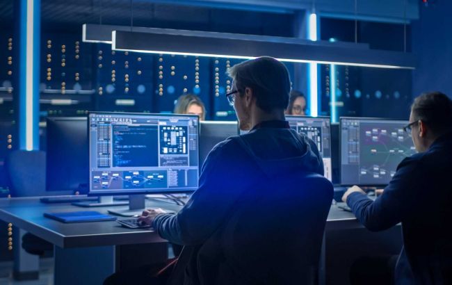 Россия готовит мощные кибератаки против ЕС и США, - спецслужбы