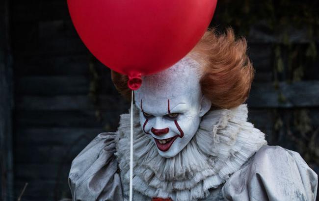 Билл Скарсгард рассказал об особенностях второй части фильма "Оно"