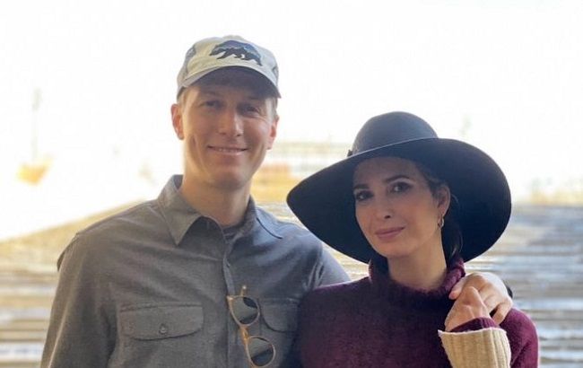 Иванка Трамп прогадала с кроем пальто, которое прибавило ей лишние сантиметры