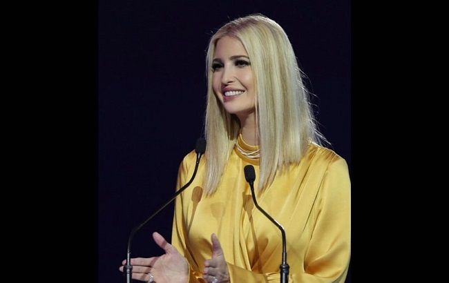 Королева пустыни: Иванка Трамп в роскошном золотом платье рассказала о гендерном неравенстве в ОАЭ