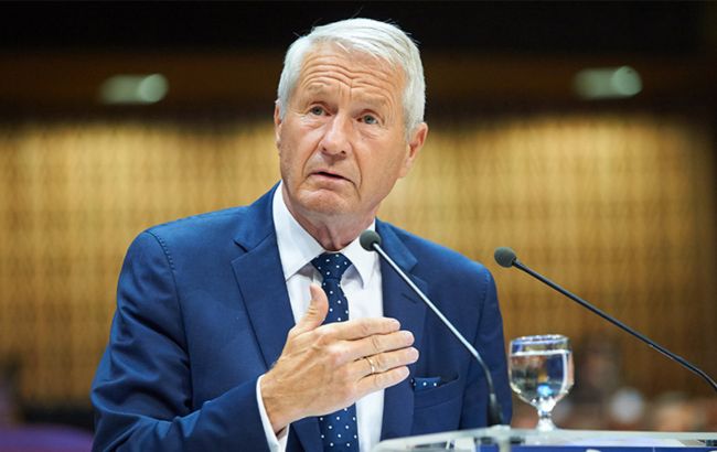 Экс-премьер Норвегии едва не покончил с собой из-за дела Эпштейна