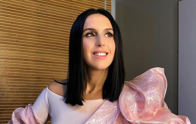 "Така жива": Джамала захопила теплим трендовим образом