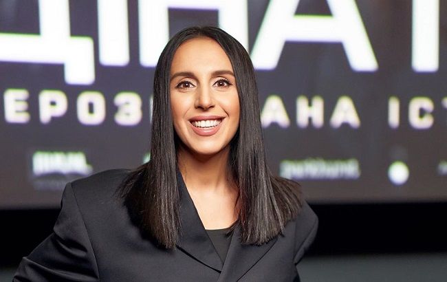 Помогите определиться: Джамала озадачила фанов нелегкой "стильной задачей"