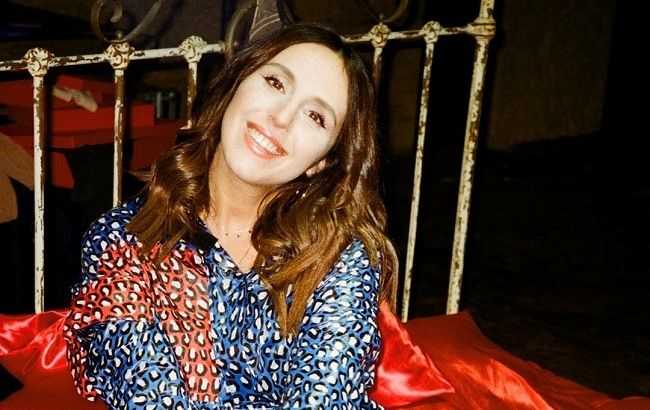 Вагітність їй до лиця: Джамала зачарувала ніжним образом в Одесі