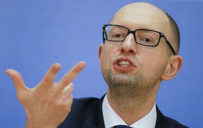 Яценюк надеется, что политический кризис будет вскоре решен