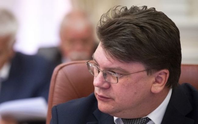 Авария под Броварами: фура сбила велосипедистов, есть погибшие