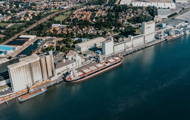 Чешская логистическая компания наладила доставку зерна из Украины в порты Германии