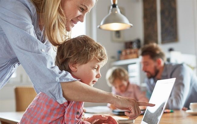 В Киеве открылся первый в Украине детский сад онлайн