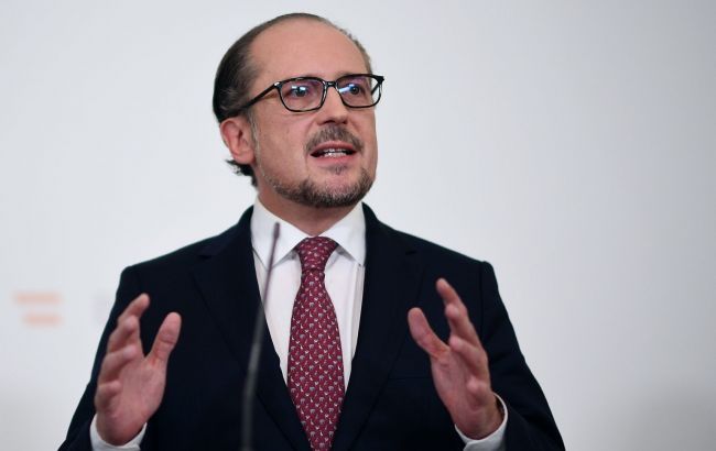 Глава МИД Австрии предложил исключить "Северный поток-2" из антикремлевских санкций