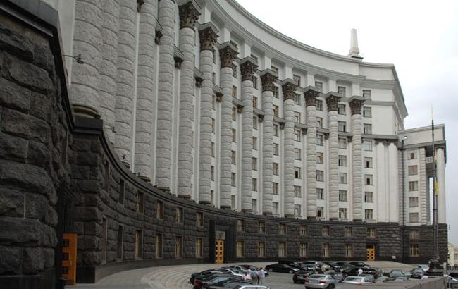 Кабмин внес изменения в состав комиссии по отбору кандидатов в антикоррупционное агентство