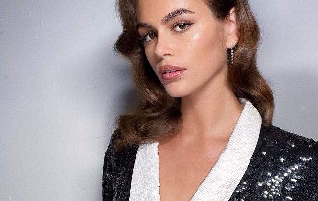 От ниточек до отбеленных: с какими бровями ходить в 2022, чтобы оставаться в тренде