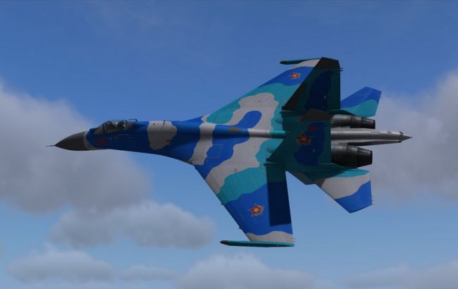 В Казахстане в ходе учебного полета разбился истребитель Су-27