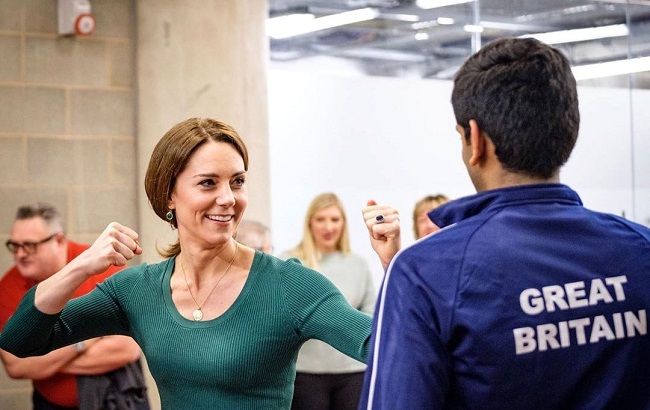 Олимпийская чемпионка: Кейт Миддлтон в "спортивках" блеснула идеальными формами