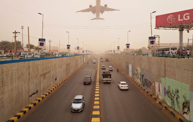 Пілоти проспали посадку. В аеропорту запобігли великому нещасному випадку: деталі