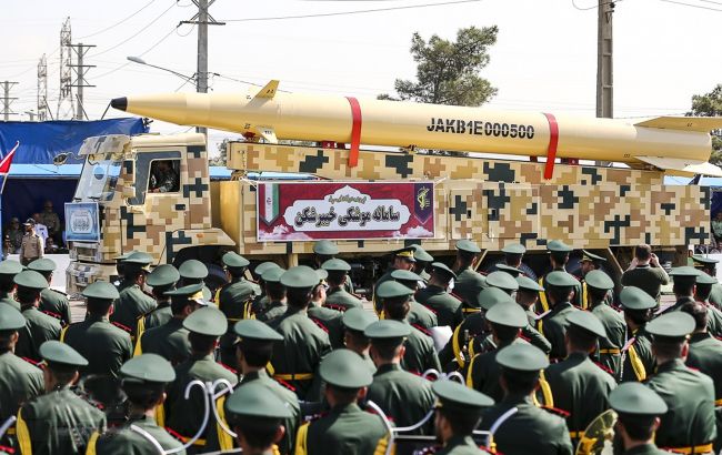 Іран атакував Ізраїль ракетами Emad, Qadr і Kheibar Shekan: що про них відомо