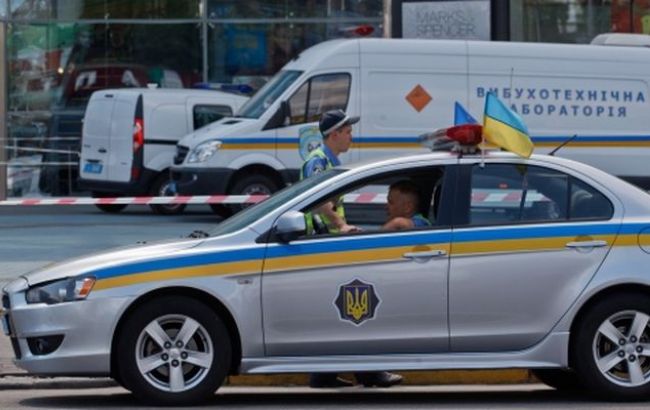 В Киеве "заминировали" торговый центр