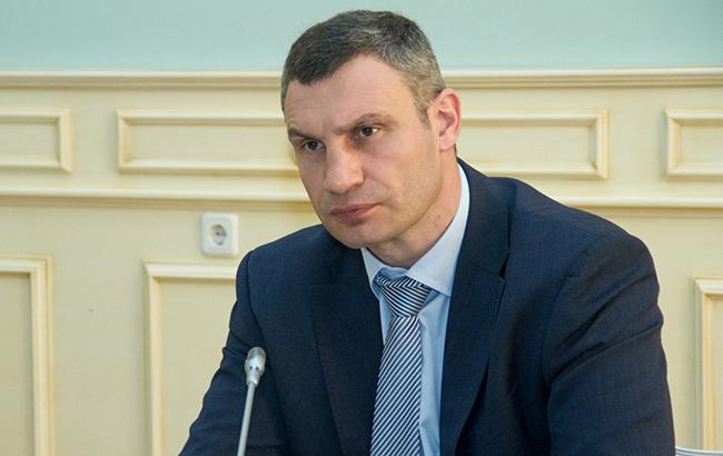 Депутатский мандат не дает права на нарушение законов, - Кличко