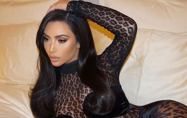 Більше леопарда: Кім Кардашян відповіла на нападки в мережі новим "хижим" луком