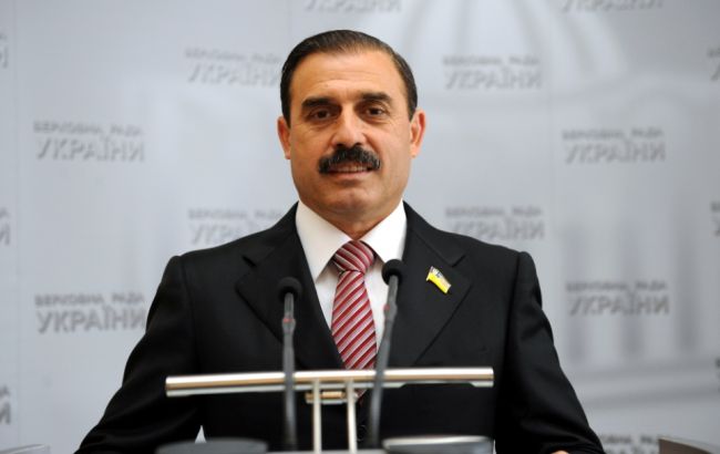 Кабмин решил собрать с каждого жителя многоэтажки дополнительно 100 гривен, - "Наш край"