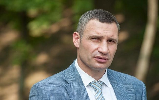 Для строительства новой развязки на Шулявке нужно демонтировать только часть здания "Большевика", - Кличко