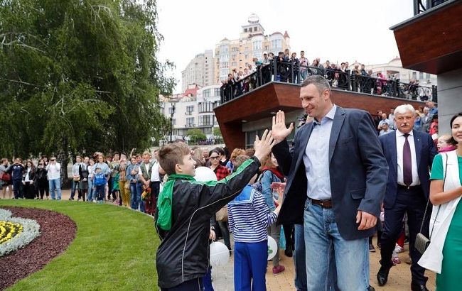 Кличко открыл парк "Наталка" на Оболони