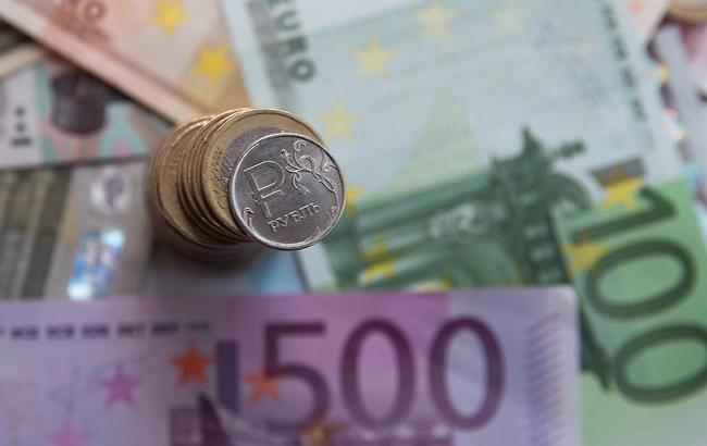 В России резко поднялся биржевой курс евро