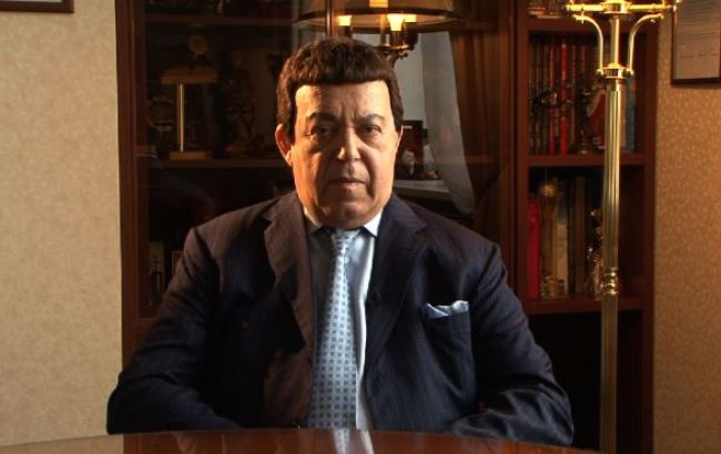 На Донбассе снесли доску Кобзону, - МВД