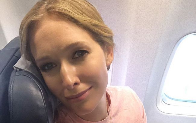 МАУ оскандалилась с Катей Осадчей: была угроза лететь стоя