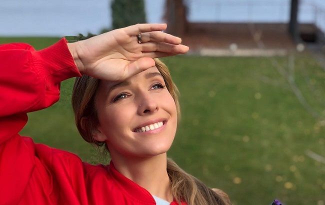 Королева стилю: Катя Осадча похвалилася ідеальним осіннім виходом