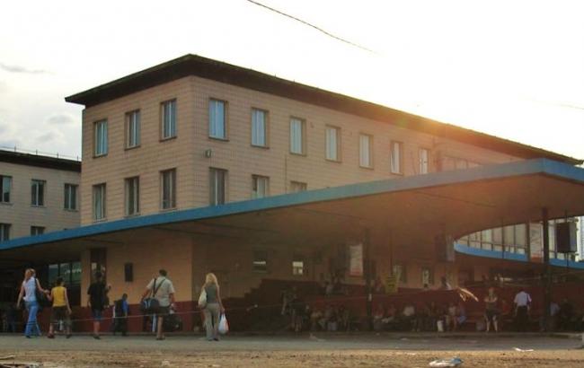 У Києві горіла будівля Центрального автовокзалу