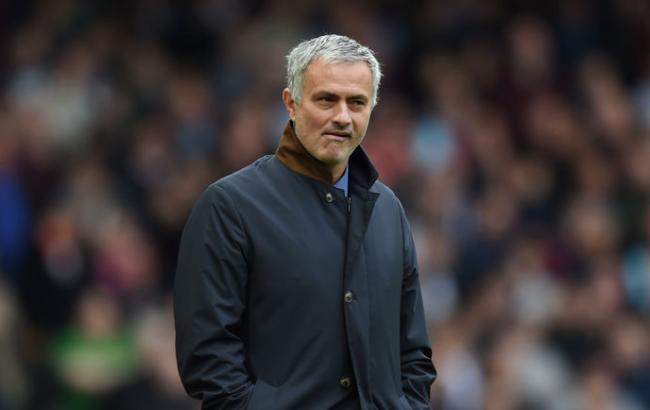 "Валенсия" предлагает Моуринью 19 млн евро в год