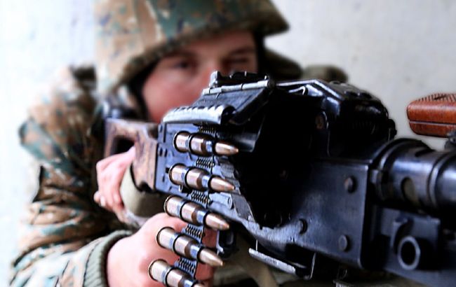 Военные Азербайджана и Армении обстреляли друг друга на спорном участке границы