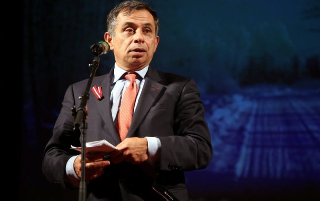 Изменения в Конституцию по децентрализации не должны выходить за пределы суверенитета Украины, - ЕЭСК