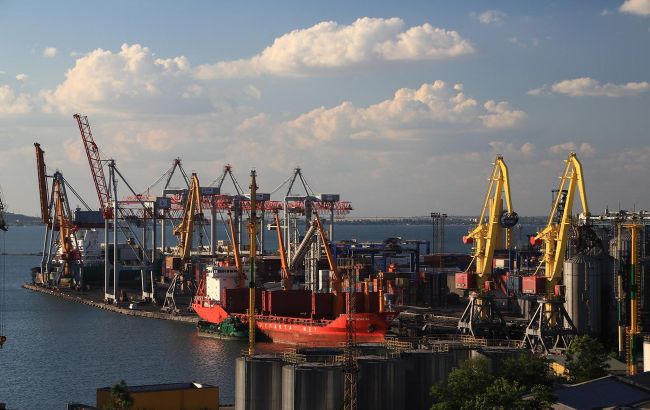 Американські бізнесмени відсудили великий зерновий термінал в Одесі, - FT