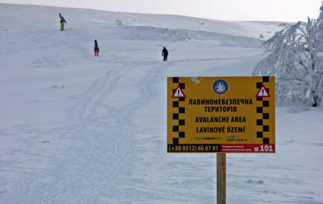Синоптики предупреждают о лавинной опасности на западе Украины 16 января