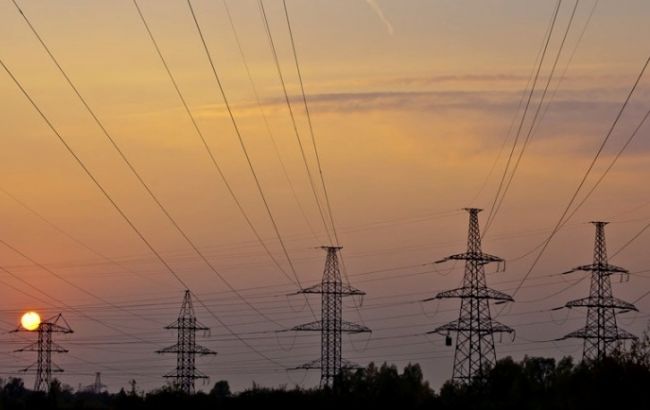 ЛЭП "Каховская-Титан" подключена к электроэнергии