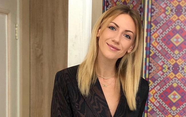 "Чен Пенг не был ни разу в Хмельницком": Леся Никитюк примерила пуховик за $1000 и повеселилась во время шопинга