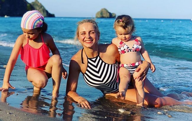 Суцільний позитив! Лілія Ребрик підкорила сімейною ідилією в Туреччині