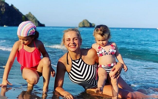 Міні-Ліля: Ребрик з молодшою донькою красуються в схожих вбраннях