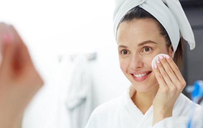 Идеальный кандидат: выбираем средства для демакияжа