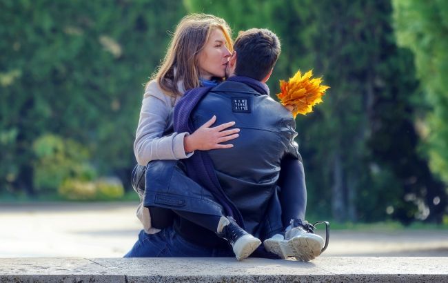 Осінь подарує щастя в коханні цим знакам Зодіаку: на вас чекає зустріч з ідеальним партнером