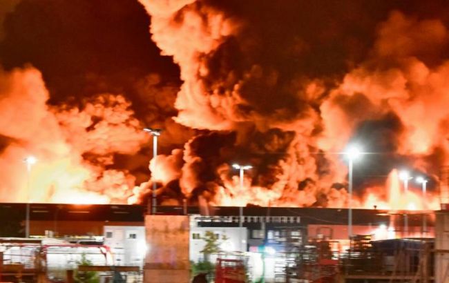 У Франції вибухнув хімзавод