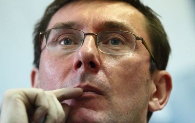 Луценко на этой неделе предлагает Раде уничтожить "кровососов"